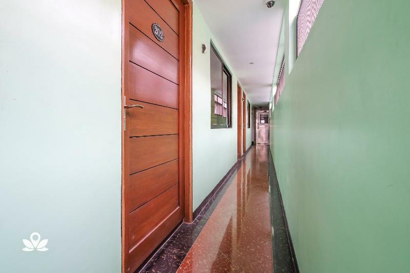 Zen Rooms Time Travellers Makati Makati City Extérieur photo