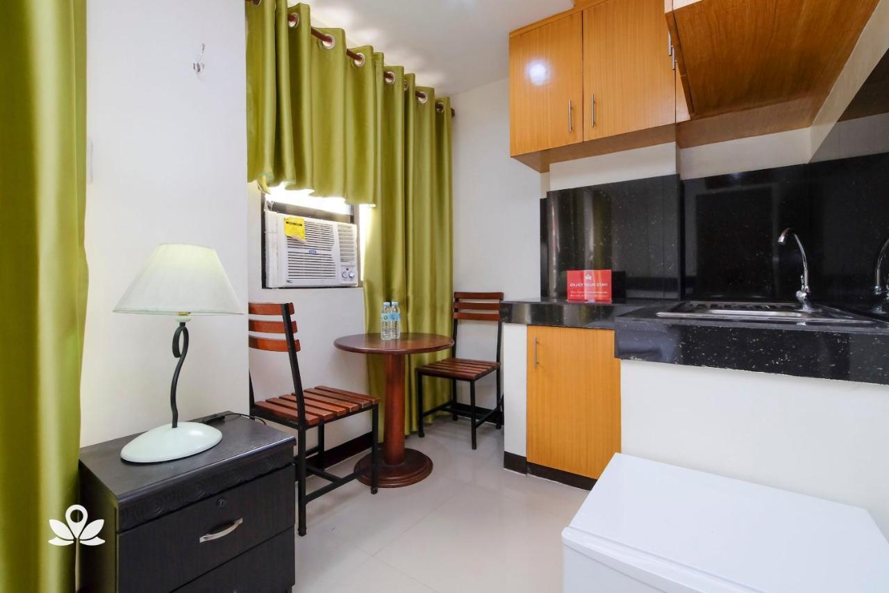 Zen Rooms Time Travellers Makati Makati City Extérieur photo