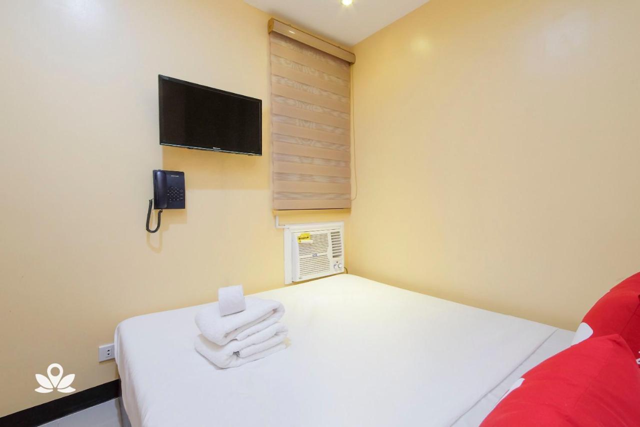 Zen Rooms Time Travellers Makati Makati City Extérieur photo